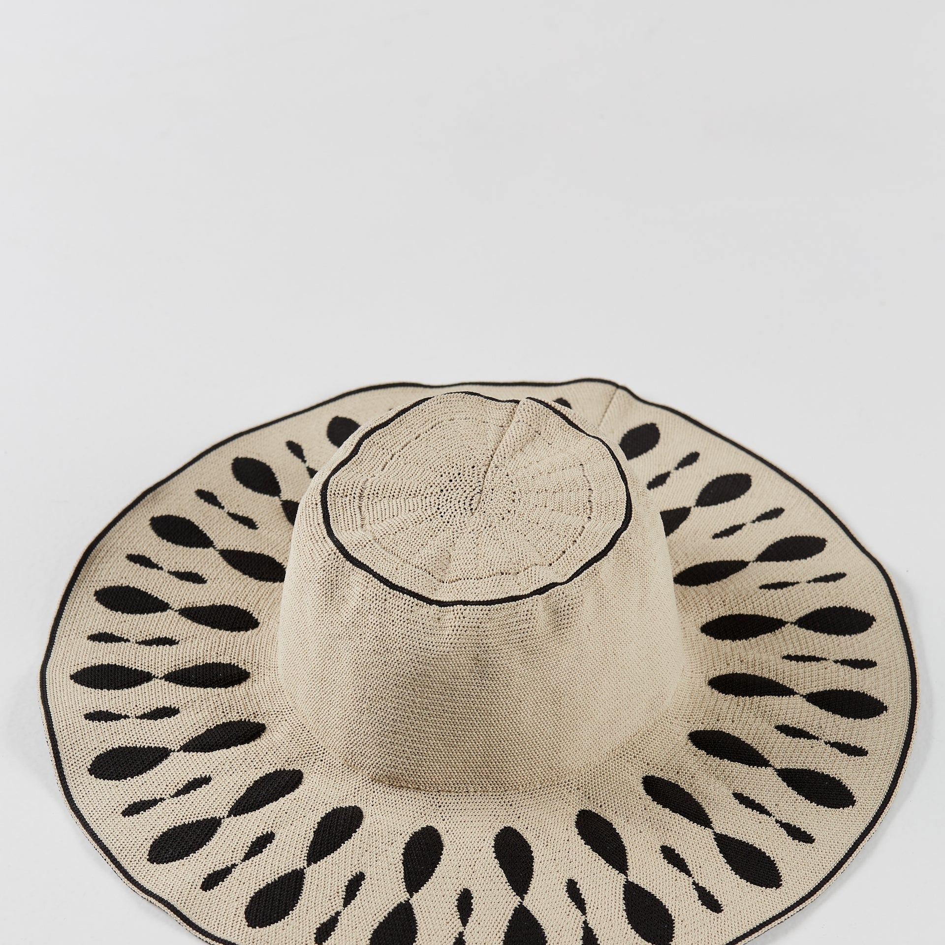 Nadia Rapti Helios Hut